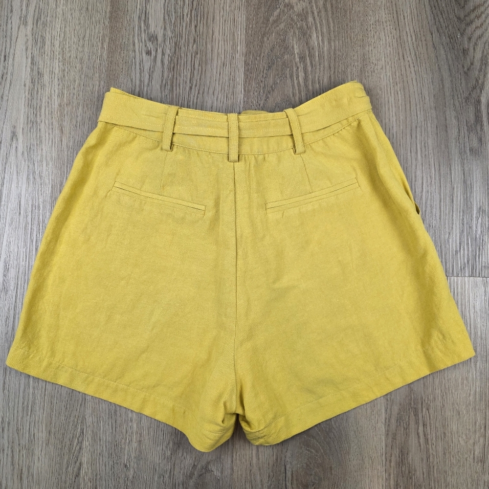 KanCan High Rise Shorts Size S - Picture 2 of 6